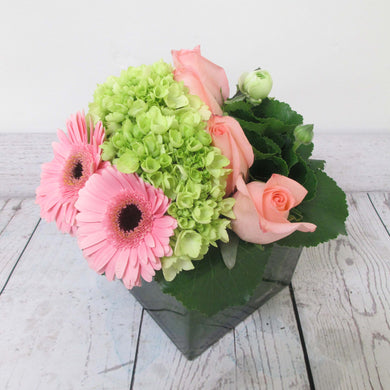 Burlington Florist - Send Flowers - Bright & Fresh European Arrangement